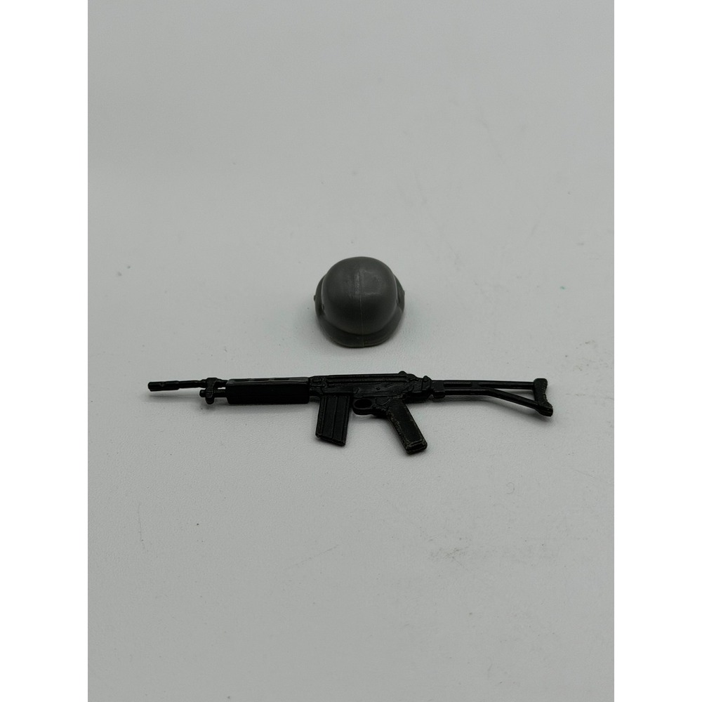 Vintage GI Joe FOOTLOOSE WEAPONS Lot 1985 Rifle Helmet Accessory Hasbro ARAH